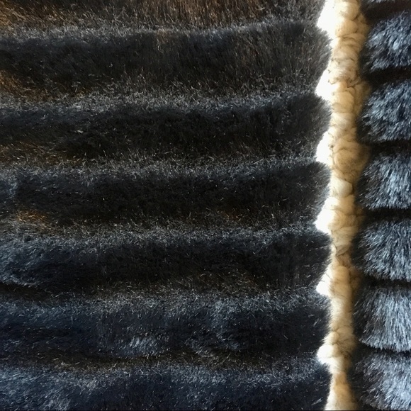 Black infinity scarf=NWOT! - Picture 5 of 5